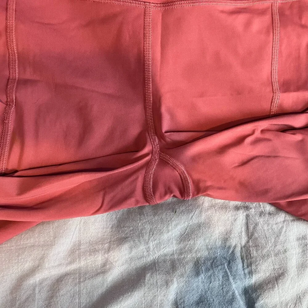Lululemon Dusty Rose Workout Capri Legging Size 10 - Picture 5 of 11